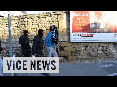 France Hunts Down Suspected Militants: VICE News Capsule, January 28