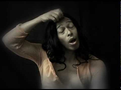 Funny Video: Do you know where your natural hairline is?