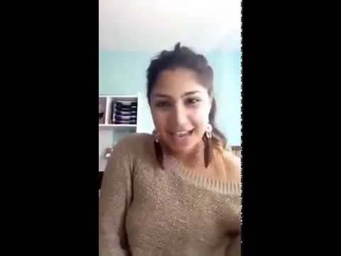 menina pelada