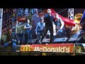 Larry Hernandez Cachando Tecates