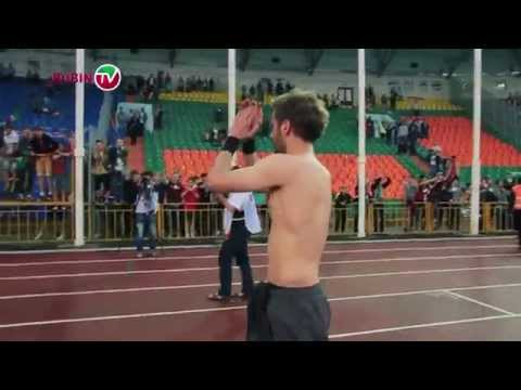 Как игроки прощались с болельщиками после матча