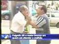 PEGADINHAS - Falso Gay no Bar, Atendendo o Telefone