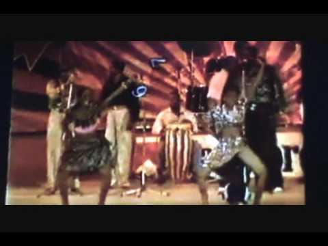 Pomoun pak bouger - Pepe Kalle & Empire Bakuba Pomoun pak bouger - Pepe Kalle & Empire Bakuba