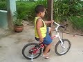 Arthur brincando