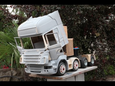 VirtualMakerLuca - Facebook page: http://www.facebook.com/#!/pages/ModelTruck-Scania-R730-RC-Scala-14/186803594751921 http://www.facebook.com/#!/pages/ModelTruck-Peterbilt-359-...