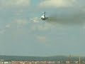 AVIAÇÃO - Low pass - Rasantes (B727-200F & Spitfire)