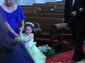 MILI TIRANDO PETALOS