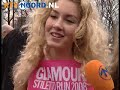Sprintend op stiletto's over Westerkade