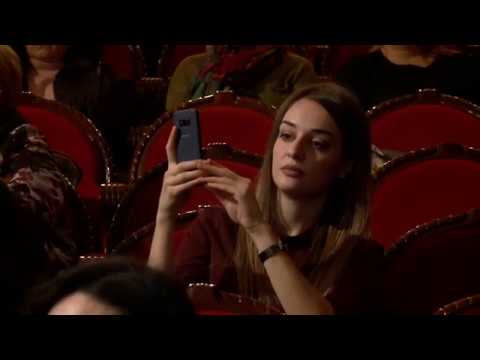 Igor Dodon a vizitat Teatrul Dramatic Rus de Stat „A. P. Cehov”