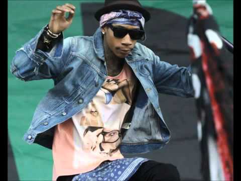 blinger44 - download at http://hiphopvip.com Wiz premiered this song on his latest DayToday.