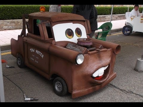 Autos - Las divertidas carreras de la 2ª edicion de Autos locos, Con la cerrera de todos los autos que participaron, en la carrera Veguilla 2013. fiestas de Benavent...