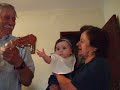 A bruna arredonda a saia...