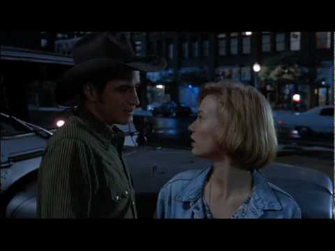 Samantha Mathis