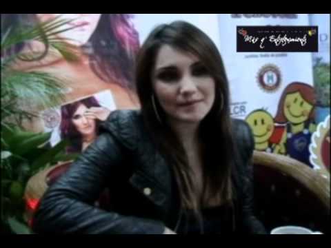 Dulce Maria con MAS Q' ENTRETENIMIENTO