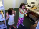 littel persian girls singings