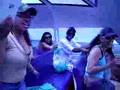 Dentro do Tender do Costa Victoria indo pra Ilhabela