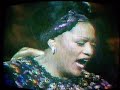 pardon the quality of the video.  i had this on video tape since 1991. thought i'd put it up for all to see.  beautiful song sung so beautifully and tenderly.  the orchestra is conducted so skillfully by james levine :)