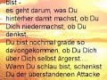 Bericht einer Betroffenen, wie sie es schaffte, in Eigenregie die Panikattacke zu besiegen. Tipps, weit jenseits der Psychotherapie, aus dem eigenen Erleben. Sie beschreibt hautnah und sehr einfühlsam, wie Angst und Panikattacken entstehen, und zeigt einen verblüffend einfachen Weg aus der Teufelsspirale heraus.