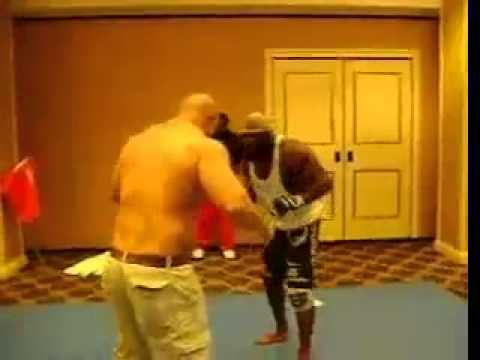 Street Fights - KIMBO SLICE Fights Seb NEW
