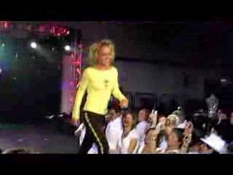 Dinah Shore - White Party Fashion Show