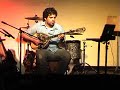 there is an extract part from the song racailles by duoud.