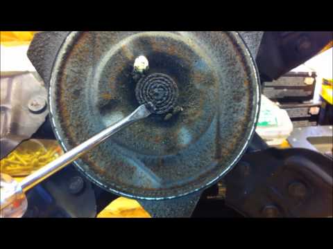 Replacing the clutch fan on my jeep