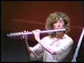videos de Paula Robison, flute - Syrinx by Claude Debussy