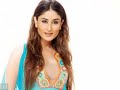 kareena-kapoor-lips.html