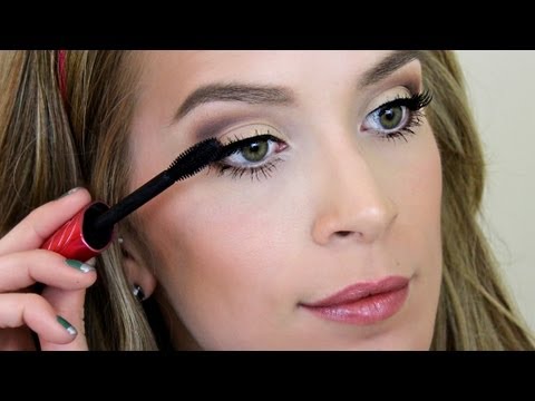 how to apply nude eyeshadow