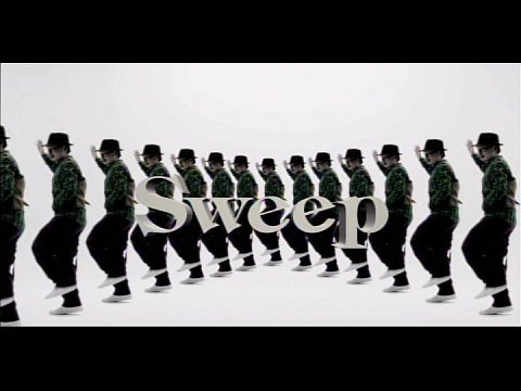sweep - 『Jump around』 アーティスト:Sweep 作詞:Sweep 作曲:DJ WATARAI、Sweep 編曲:アルバムはDJ WATARAI 先行リリースバージョンはDJ KOMORI Remix 8/26リリースのアルバムバージョン(プロデュース:DJ...