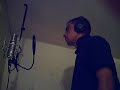 medhi (fils du b�ton/ khalifrat)en studio avec silver shine beatmaker de still blunted music pour la compil'r�f�rence du hip hop made in bx 33 000degr�s