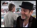 a l'occasion du festival de cannes 2008, tcheky karyo est venue interpreter quelques chansons de son repertoire sur scene au bord de l'eau au niveau du cinema de la plage. 

vous y decouvrirez un tchecky chaleureux et passionne. 

diffuse sur www.claptv.fr 
realisation www.clapfilms.fr