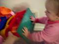 videos de Zoie Put Your Toys Away! :D