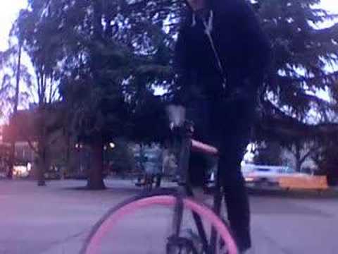 Fixed Gear downtown Eug