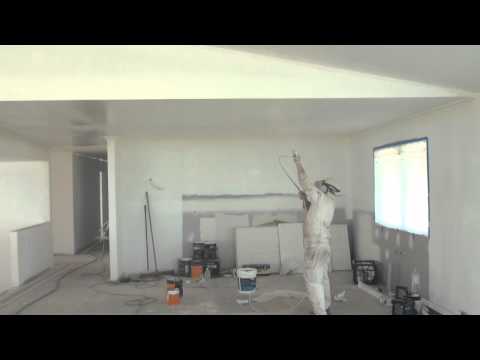 airless paint sprayer - http://how-to-paint.info An easy way to paint a ceiling is to use a airless spray gun, spray painting ceilings has become very popular but it would be quicke...