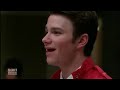 Glee- I Want To Hold Your Hand + Episode