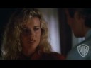 Kim Basinger 