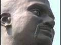 Bill Plaschke (LA Times) Visits a GIANT Shaq Statue in China