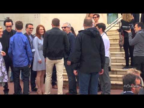 ROBERT PATTINSON ARRIVES AT MTTS PHOTOCALL - MAY 19TH 2014