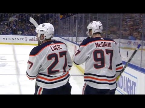 Video: Oilers' Lucic scores thanks to slick feed from McDavid