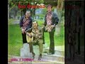 TRIO LOS CHAMAS (1978) INTERPRETANDO \"EL ARTISTA\"