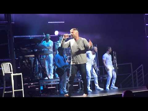Ricky Martin inició en Puerto Rico su gira "Música + Alma + Sexo"
