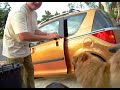 3 semanas en taller, probado a fondo por sus mecanicos, ordenadores y todo su arsenal tecnico. Paso a recogerlo y cuando me da la hoja conforme el coche esta perfecto, sin yo tocarlo, aparece uno de los fallos. Lo tengo todo grabado en video y con hojas con el fallo demostrado. Han perdido TODA credibilidad ante quien sea y lo mejor es que al llegar a casa, vuelta a hacer  su magia peugeotera y intentar partirme la cara a portazos a traición otra vez.