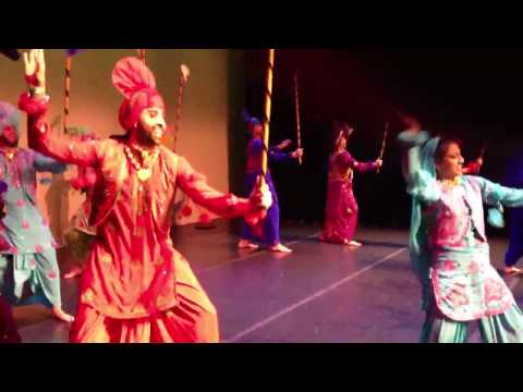 GMU Bhangra: Virsa Punjab Da 2-9-13