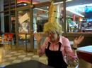 Loveless-Fantreffen: Kio und die Burgerking-Kronen!