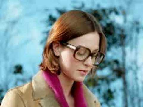 Hässliche Brille