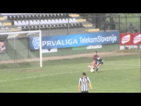 Koper začinil vrh, na dnu nič novega