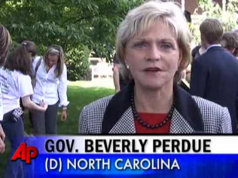 Dog 'Signs' New NC Animal Cruelty Laws
