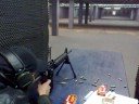 AR-15 schieten in de bunker