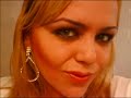 maquiagem que a personagem fox, angelina jolie, usa no filme o procurado!

pele: fps 40 tonalizante adcos
fps 30 p� compacto adcos
corretivo making of cont�m1g amarelo

olhos: l�pis retr�til avon preto
sombra preto star estrelado cont�m1g
sombra marrom palette 120 cores beauties factory
curvex
m�scara para c�lios curves avon

blush efeito bronze dailus

boca: sombra laranja palette 120 cores beauties factories
gloss venas perolado

obrigada por verem meus v�deos!

valeu